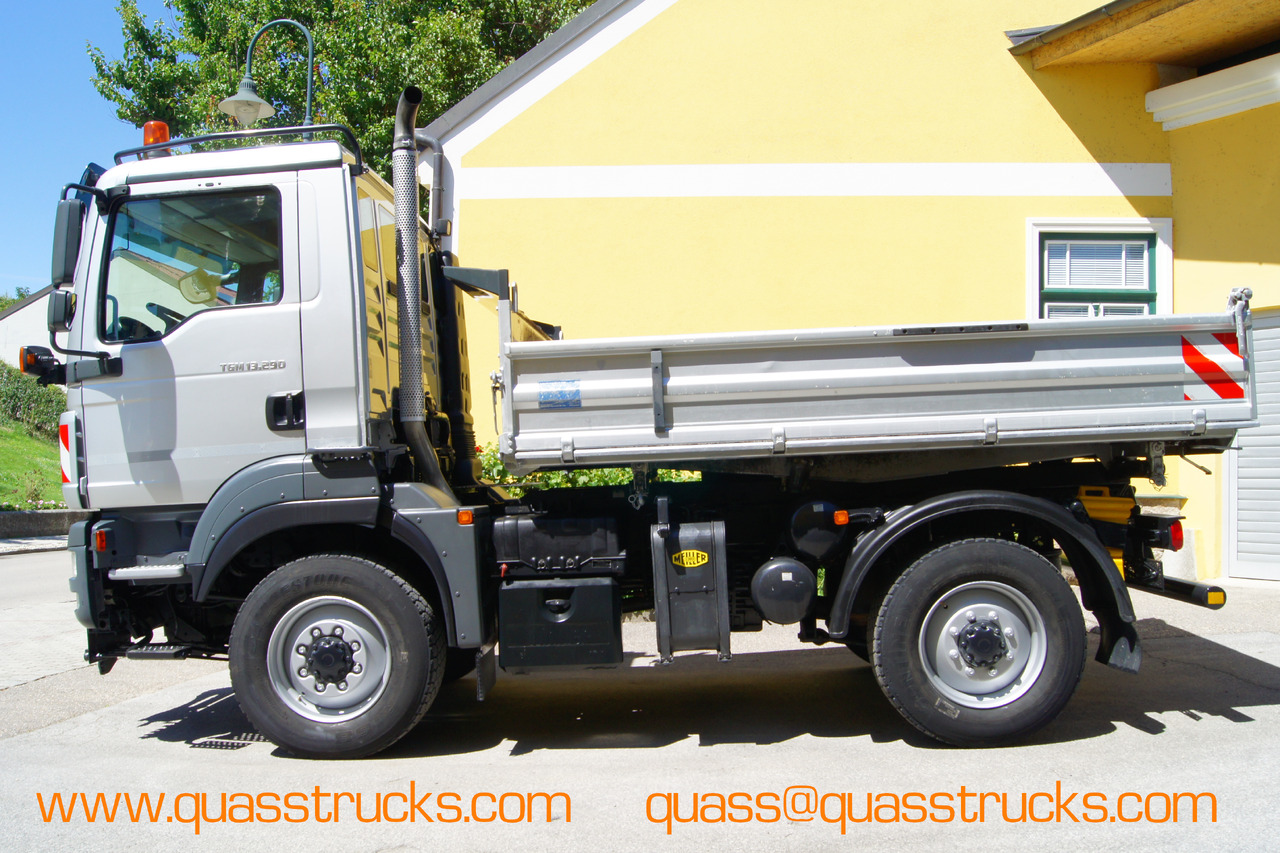 MAN TGM 13.290/4x4/TÜV/Euro 5/einzelbereift/Winterdienst - Vozidlo na odpratávanie snehu: obrázok 2 MAN TGM 13.290/4x4/TÜV/Euro 5/einzelbereift/Winterdienst - Vozidlo na odpratávanie snehu: obrázok 2