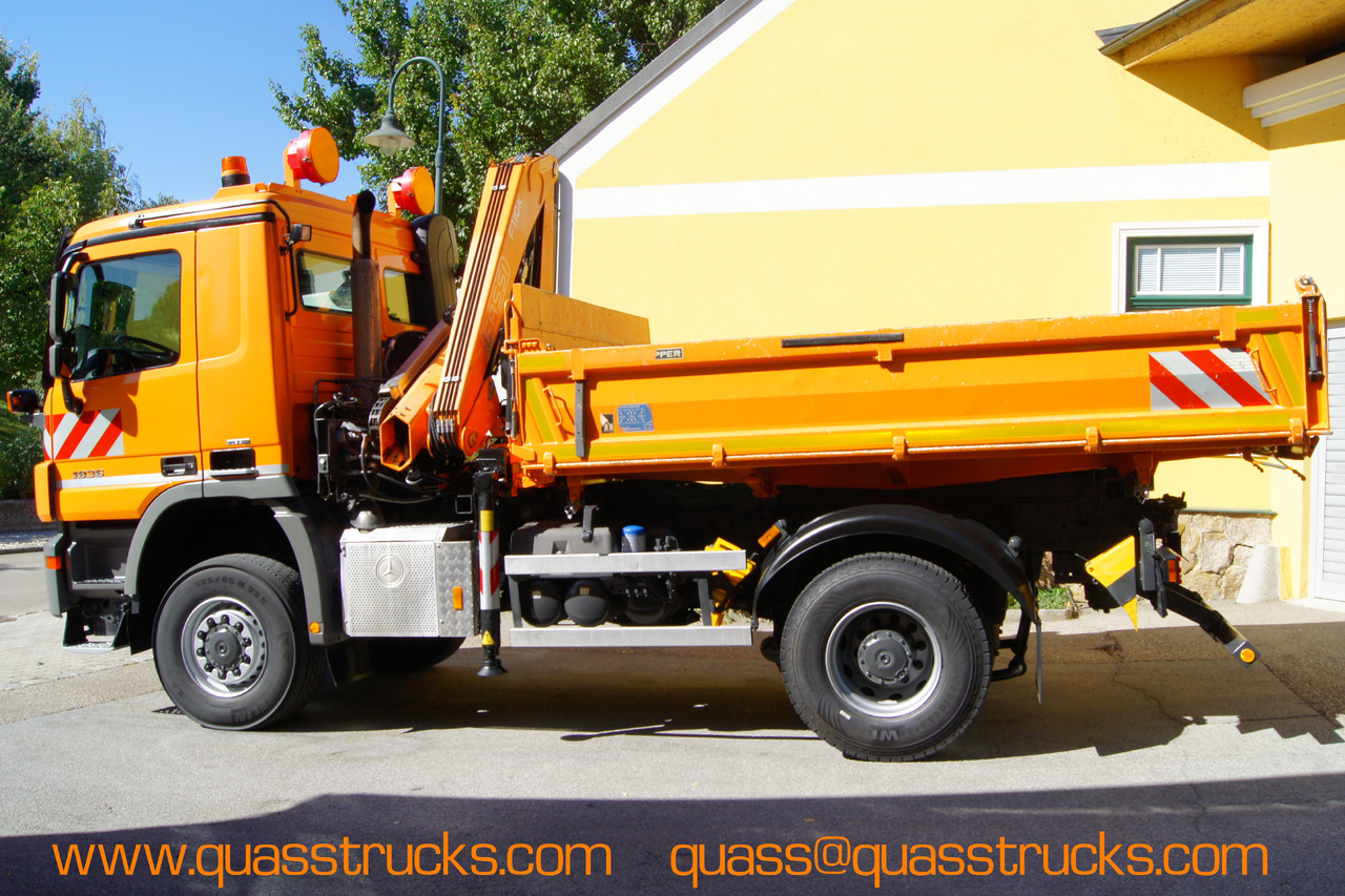MERCEDES-BENZ ACTROS 1836 /4x4/TÜV/FASSI 110/MEILLER/Winterdienst/Wechselsystem - Vozidlo na odpratávanie snehu: obrázok 2 MERCEDES-BENZ ACTROS 1836 /4x4/TÜV/FASSI 110/MEILLER/Winterdienst/Wechselsystem - Vozidlo na odpratávanie snehu: obrázok 2