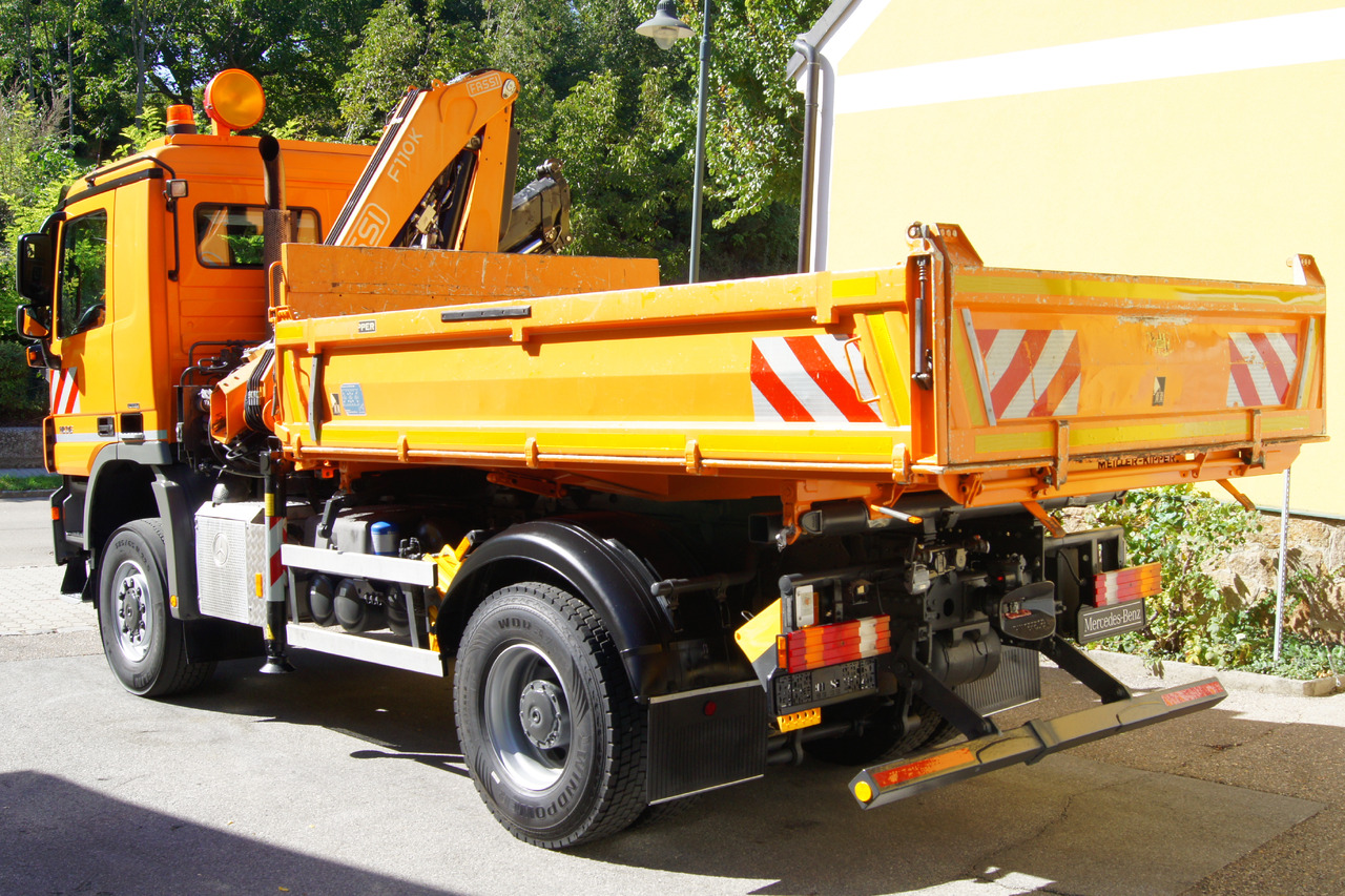MERCEDES-BENZ ACTROS 1836 /4x4/TÜV/FASSI 110/MEILLER/Winterdienst/Wechselsystem - Vozidlo na odpratávanie snehu: obrázok 3 MERCEDES-BENZ ACTROS 1836 /4x4/TÜV/FASSI 110/MEILLER/Winterdienst/Wechselsystem - Vozidlo na odpratávanie snehu: obrázok 3