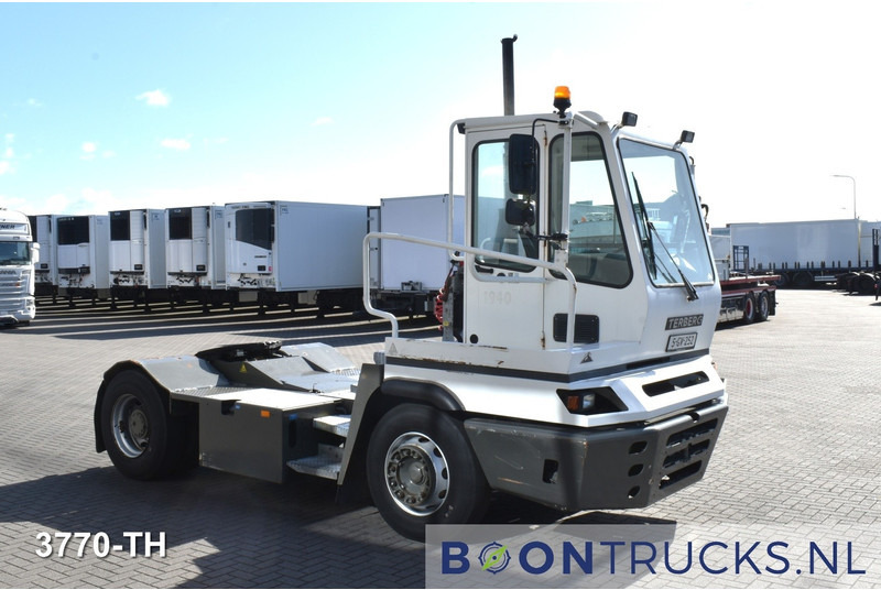 Terberg YT222 4x2 | TERMINAL TRUCK * NL KENTEKEN - Terminálový ťahač: obrázok 3 Terberg YT222 4x2 | TERMINAL TRUCK * NL KENTEKEN - Terminálový ťahač: obrázok 3