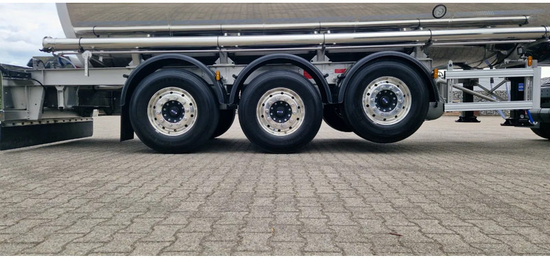 Magyar 32000 liter levensmiddelen tankoplegger NEW/NIEUW/NEU - Cisternový náves: obrázok 5 Magyar 32000 liter levensmiddelen tankoplegger NEW/NIEUW/NEU - Cisternový náves: obrázok 5