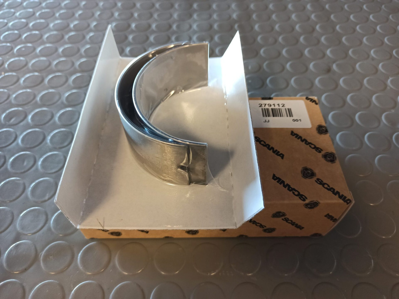 SCANIA CONNECTING ROD BEARING 279112 - Ložiska motoru pre Nákladné auto: obrázok 1 SCANIA CONNECTING ROD BEARING 279112 - Ložiska motoru pre Nákladné auto: obrázok 1