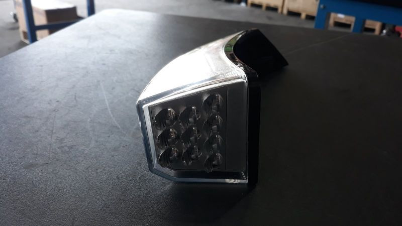 VOLVO INDICATOR LAMP - 23386782 - Smerové svetlo pre Nákladné auto: obrázok 1 VOLVO INDICATOR LAMP - 23386782 - Smerové svetlo pre Nákladné auto: obrázok 1