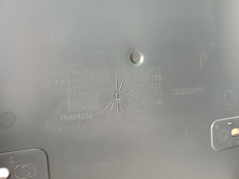 VOLVO MUDGUARD 82637695 - Blatník pre Nákladné auto: obrázok 2 VOLVO MUDGUARD 82637695 - Blatník pre Nákladné auto: obrázok 2