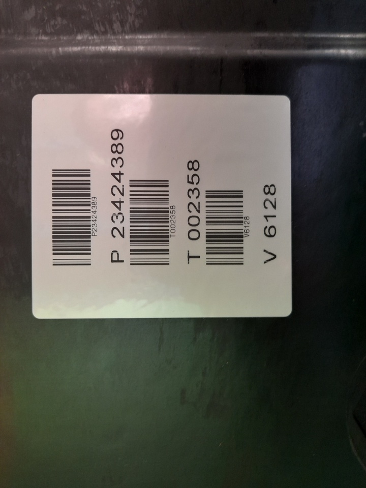 VOLVO OIL PAN 23424389 - Olejová vaňa pre Nákladné auto: obrázok 3 VOLVO OIL PAN 23424389 - Olejová vaňa pre Nákladné auto: obrázok 3