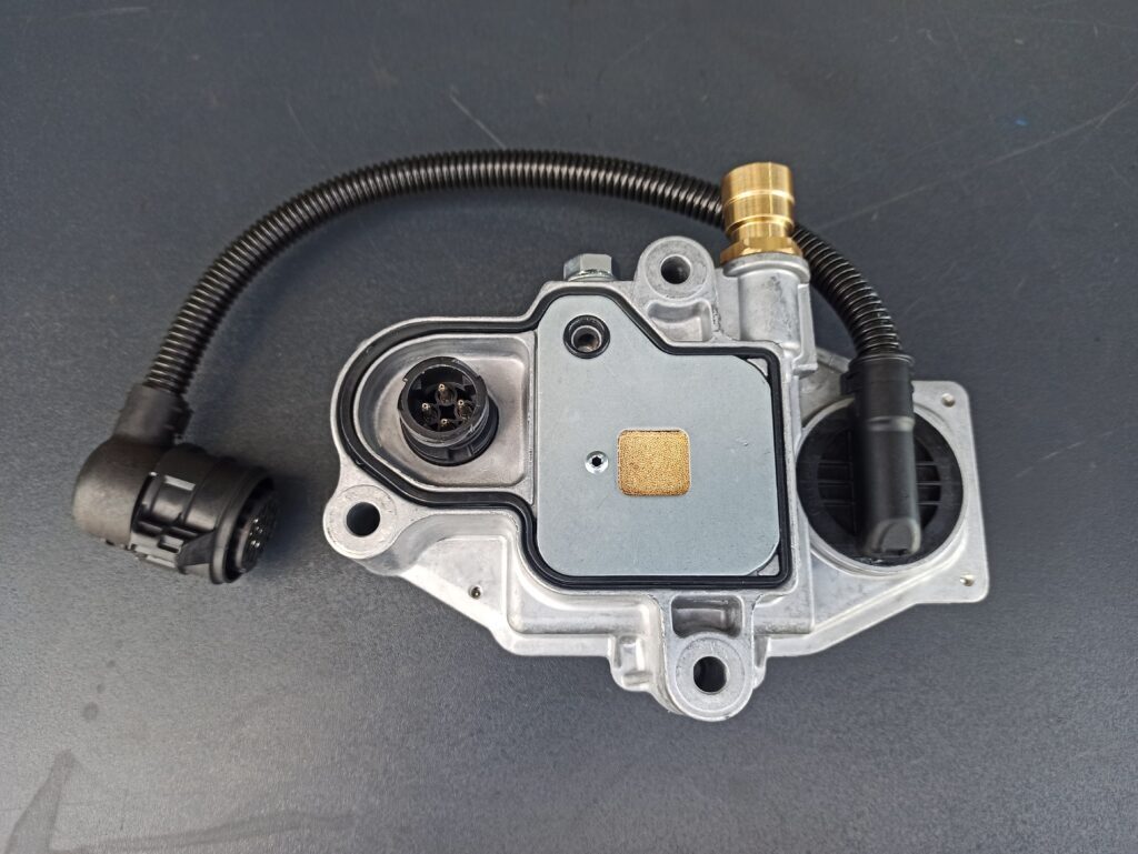 VOLVO SOLENOID VALVE 22327063 - Prevodovka a diely pre Nákladné auto: obrázok 1 VOLVO SOLENOID VALVE 22327063 - Prevodovka a diely pre Nákladné auto: obrázok 1