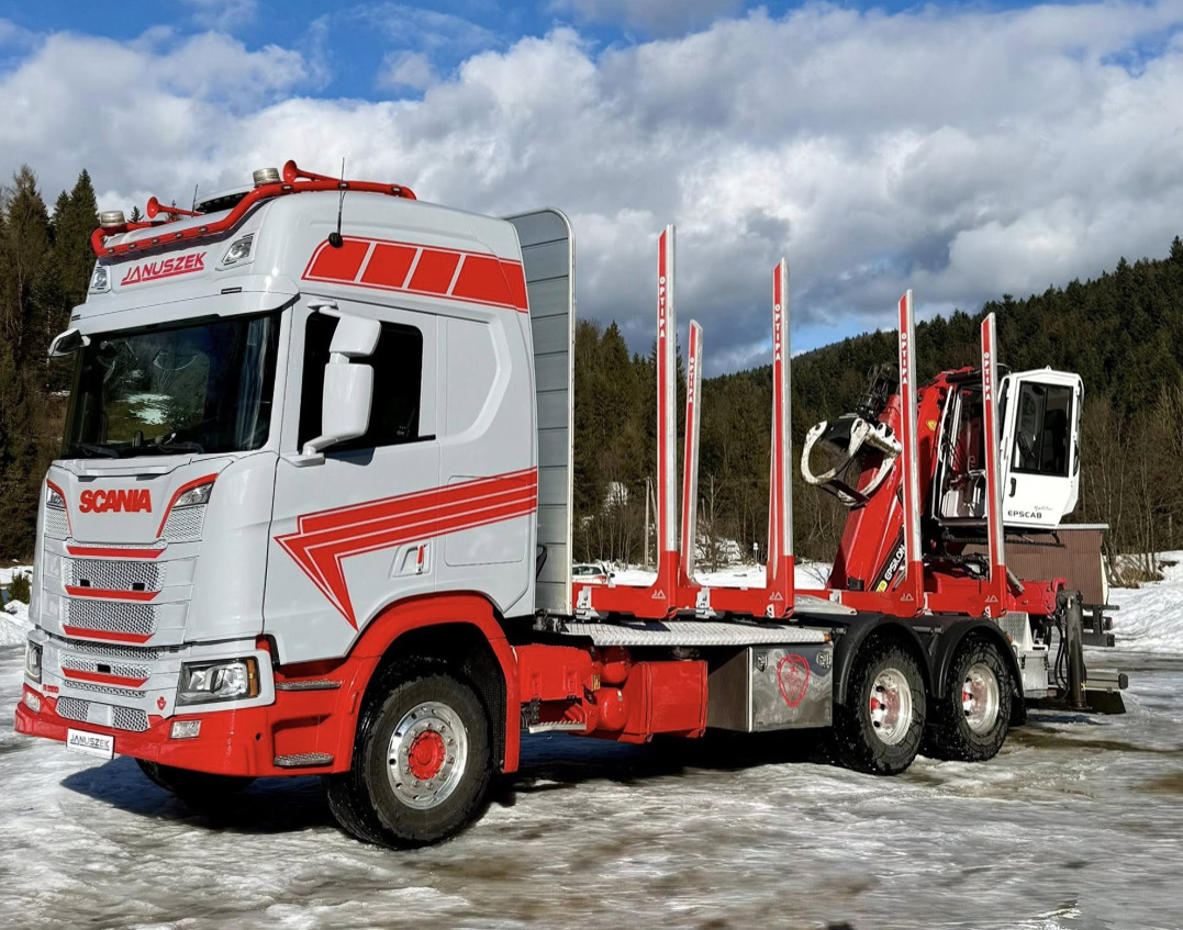 SCANIA R580 - Nákladné vozidlo na prepravu dreva: obrázok 2 SCANIA R580 - Nákladné vozidlo na prepravu dreva: obrázok 2