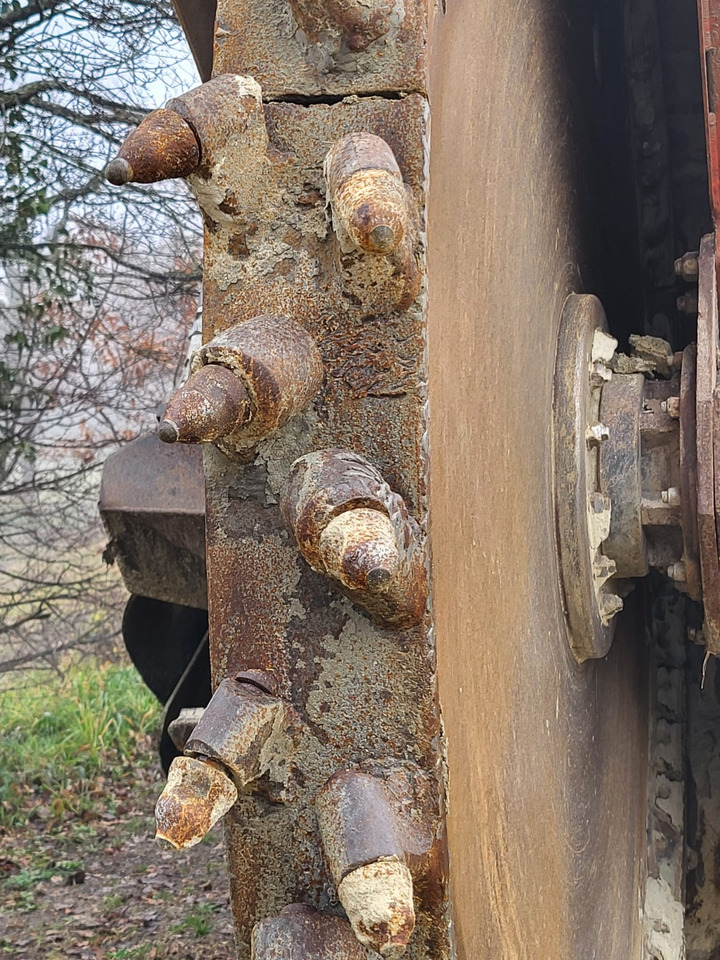 DITCH WITCH RT125 - Rýhovač: obrázok 2 DITCH WITCH RT125 - Rýhovač: obrázok 2