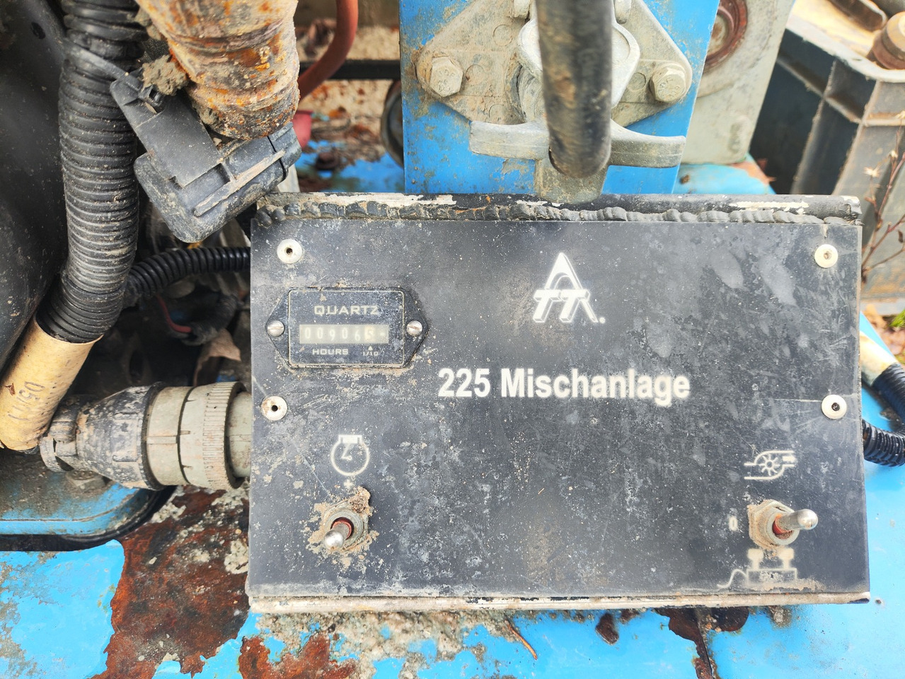 Tracto-Technik 4X - Horizontálni vrty: obrázok 4 Tracto-Technik 4X - Horizontálni vrty: obrázok 4