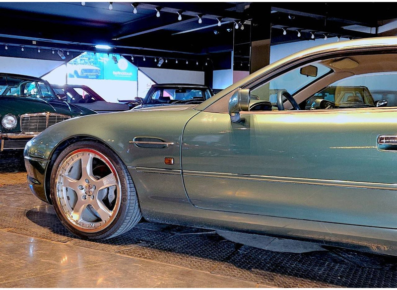 Aston Martin DB7 Automatic - Automobil: obrázok 2 Aston Martin DB7 Automatic - Automobil: obrázok 2
