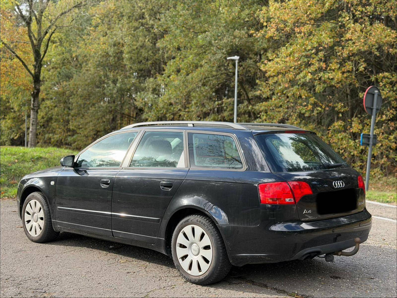 Audi A4 Avant 1.9 TDI - Sedan: obrázok 2 Audi A4 Avant 1.9 TDI - Sedan: obrázok 2