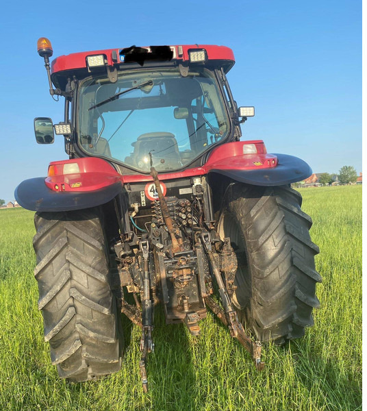Case IH MXU125 - Traktor: obrázok 2 Case IH MXU125 - Traktor: obrázok 2