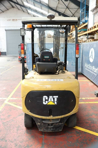Cat EP35K-PAC - Elektrický vysokozdvižný vozík: obrázok 5 Cat EP35K-PAC - Elektrický vysokozdvižný vozík: obrázok 5