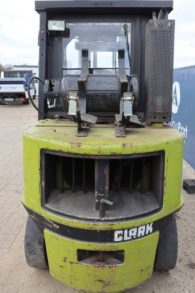 Clark GPX 40 LPG - Plynový vysokozdvižný vozík: obrázok 4 Clark GPX 40 LPG - Plynový vysokozdvižný vozík: obrázok 4