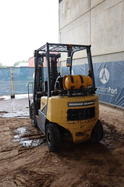 Daewoo-Doosan G20P-3 - Plynový vysokozdvižný vozík: obrázok 4 Daewoo-Doosan G20P-3 - Plynový vysokozdvižný vozík: obrázok 4