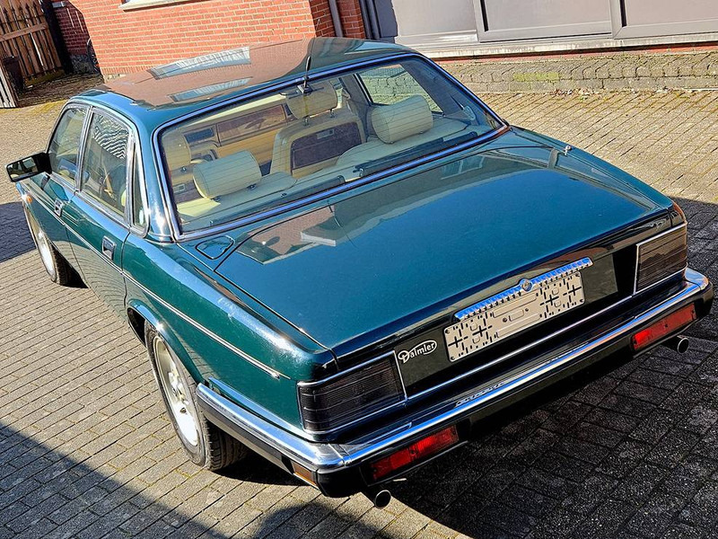 Daimler 4.0 - Automobil: obrázok 4 Daimler 4.0 - Automobil: obrázok 4