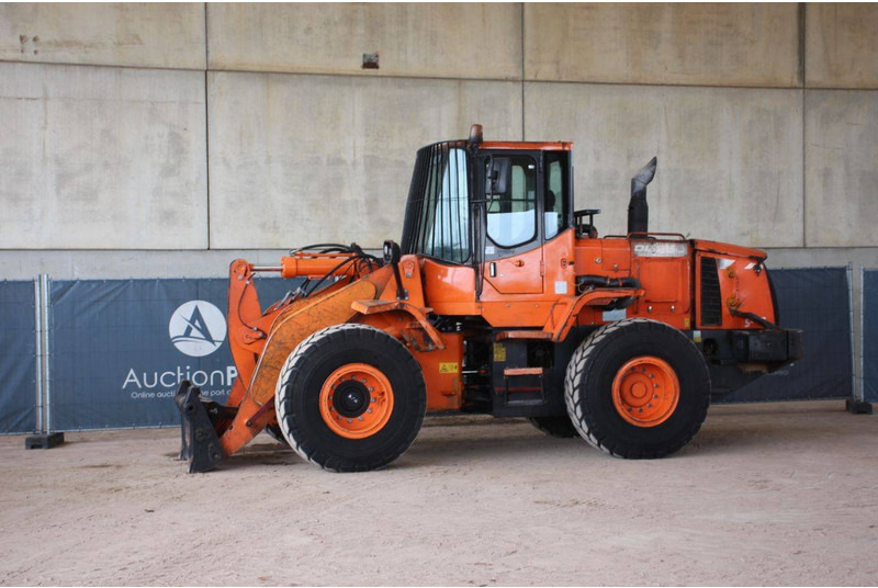 Doosan DL250 - Kolesový nakladač: obrázok 1 Doosan DL250 - Kolesový nakladač: obrázok 1
