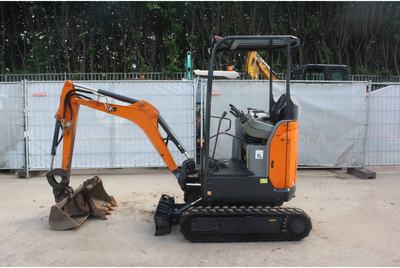 Doosan DX17Z - Mini rýpadlo: obrázok 2 Doosan DX17Z - Mini rýpadlo: obrázok 2