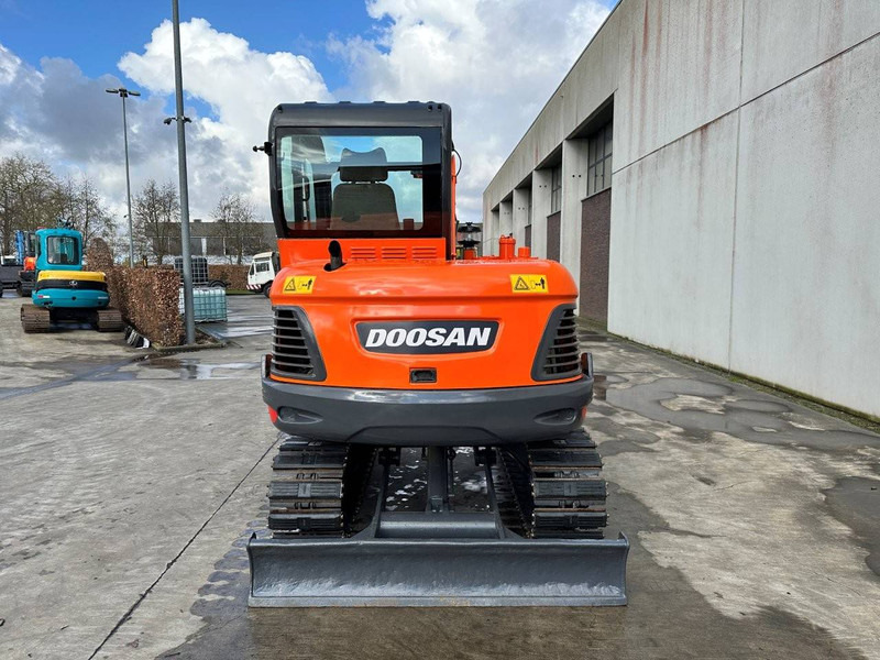 Doosan DX55-9C - Pásové rýpadlo: obrázok 5 Doosan DX55-9C - Pásové rýpadlo: obrázok 5