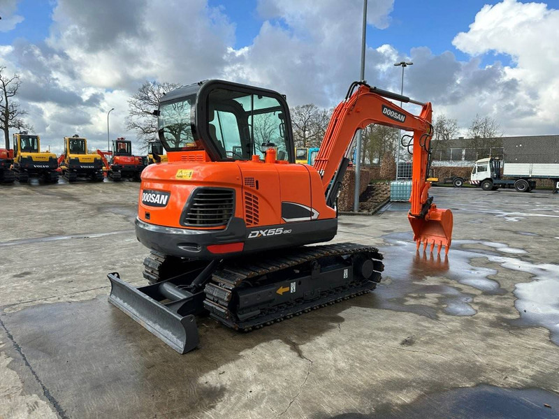 Doosan DX55-9C - Pásové rýpadlo: obrázok 4 Doosan DX55-9C - Pásové rýpadlo: obrázok 4