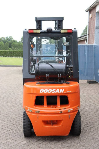 Doosan G25G - Plynový vysokozdvižný vozík: obrázok 5 Doosan G25G - Plynový vysokozdvižný vozík: obrázok 5