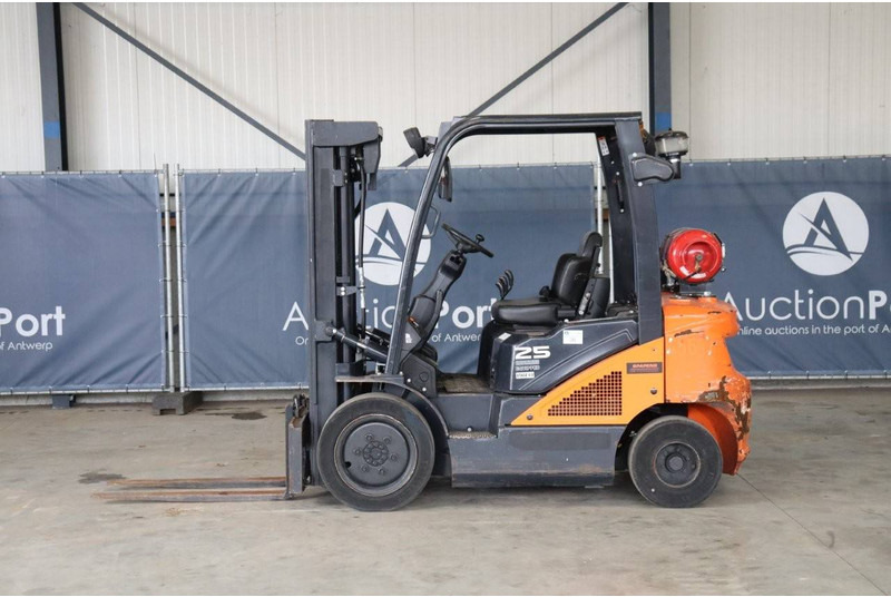 Doosan G25N-7 - Plynový vysokozdvižný vozík: obrázok 2 Doosan G25N-7 - Plynový vysokozdvižný vozík: obrázok 2