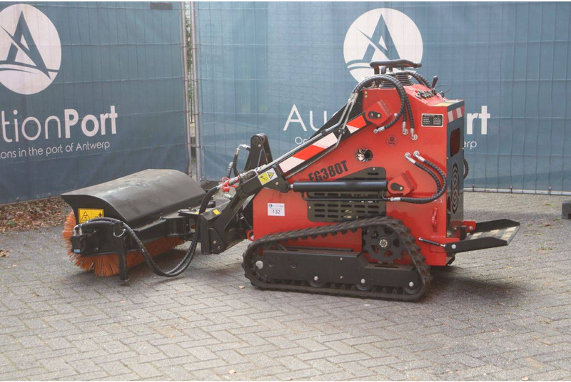 EGN EG380T - Pásový nakladač: obrázok 3 EGN EG380T - Pásový nakladač: obrázok 3