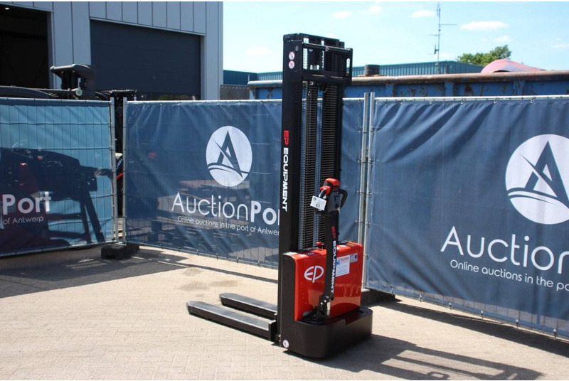 EP Equipment EST122 - Stohovač: obrázok 3 EP Equipment EST122 - Stohovač: obrázok 3