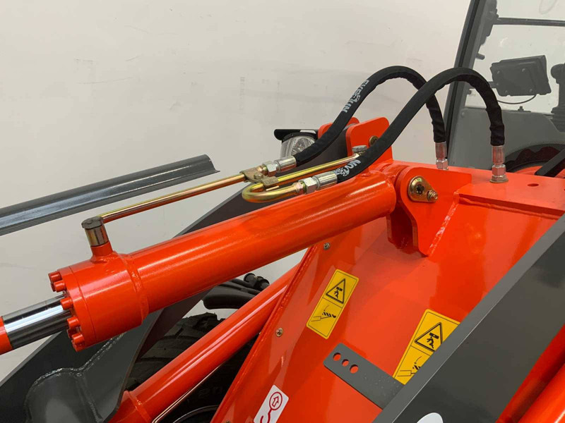 Nový Kolesový nakladač Everun ER12: obrázok 19