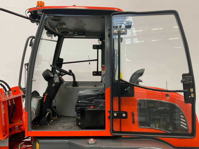 Nový Kolesový nakladač Everun ER12: obrázok 17