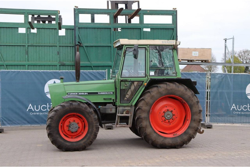 Fendt Farmer 306LSA Turbomatik - Traktor: obrázok 1 Fendt Farmer 306LSA Turbomatik - Traktor: obrázok 1