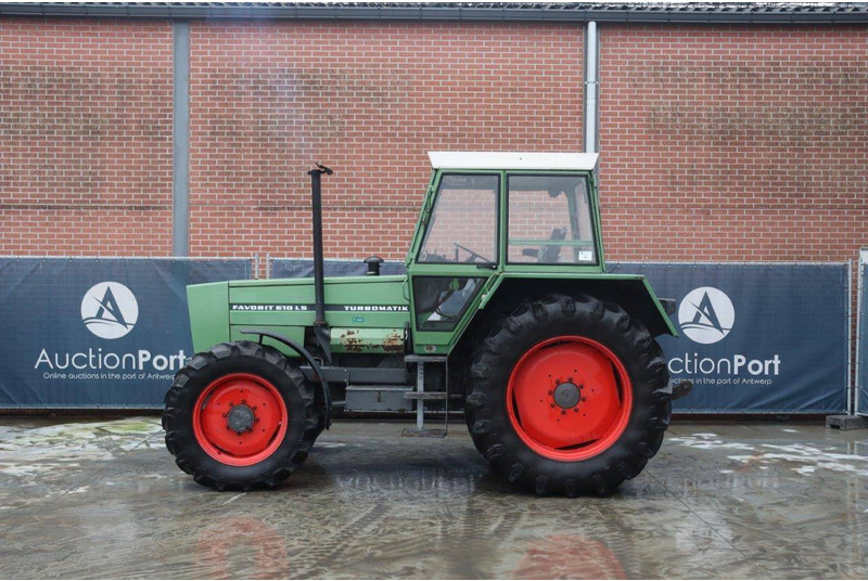 Fendt Favorit 610 LS Turbomatik - Traktor: obrázok 2 Fendt Favorit 610 LS Turbomatik - Traktor: obrázok 2