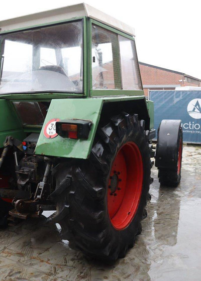 Fendt Favorit 610 LS Turbomatik - Traktor: obrázok 5 Fendt Favorit 610 LS Turbomatik - Traktor: obrázok 5