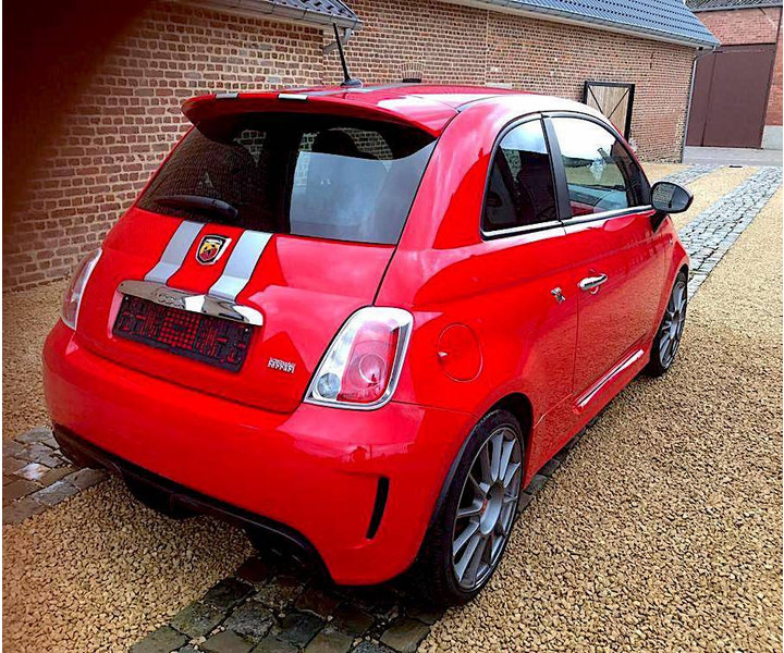 Fiat 500 Abarth Tributo Ferrari (limited 142/200) - Sedan: obrázok 2 Fiat 500 Abarth Tributo Ferrari (limited 142/200) - Sedan: obrázok 2