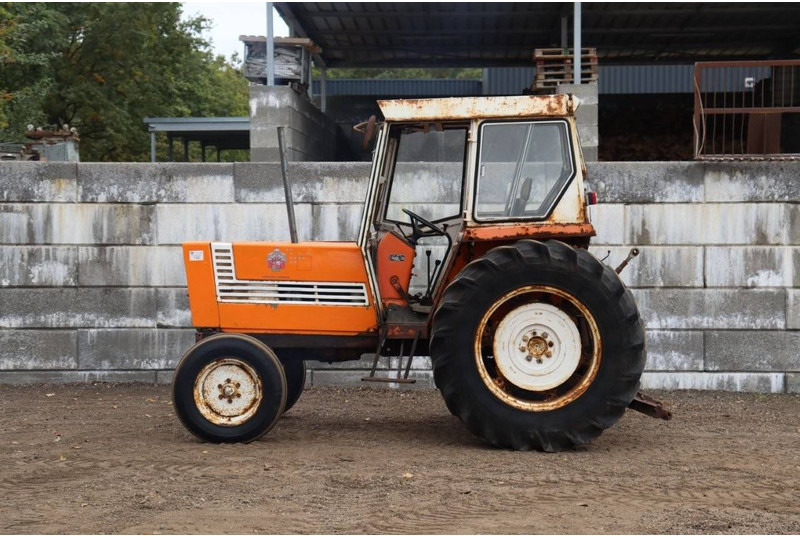 Fiat 780/8 - Traktor: obrázok 2 Fiat 780/8 - Traktor: obrázok 2