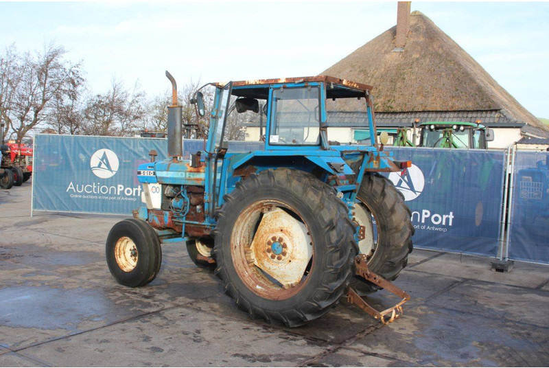 Ford 5610 - Traktor: obrázok 3 Ford 5610 - Traktor: obrázok 3