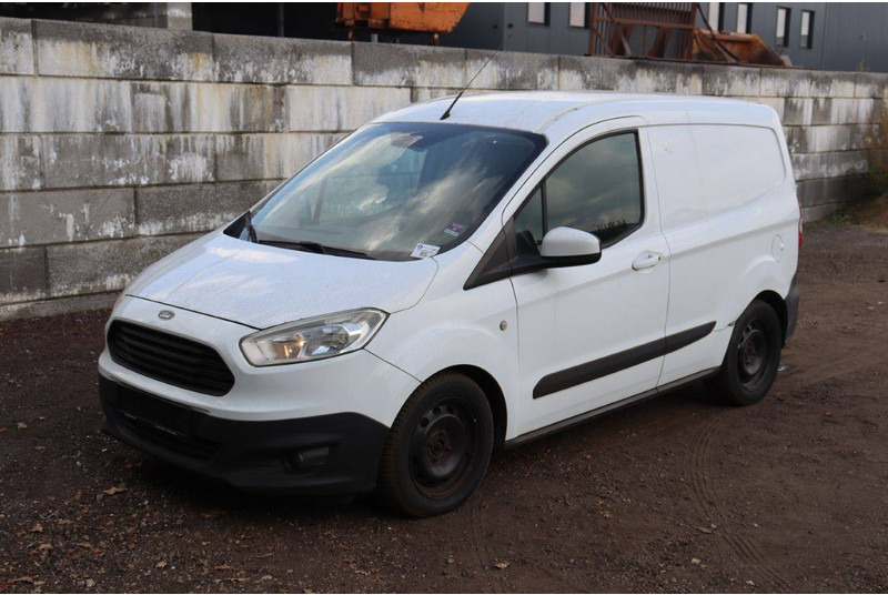 Furgon Ford Transit Courier: obrázok 9