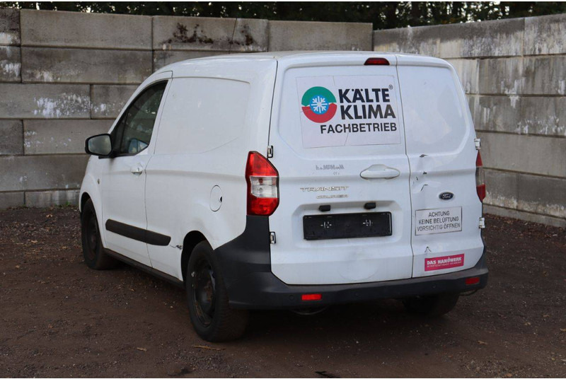 Ford Transit Courier - Furgon: obrázok 4 Ford Transit Courier - Furgon: obrázok 4