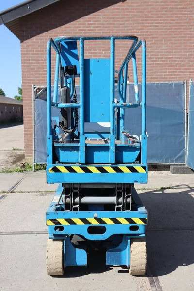 Genie GS-2032 - Samohybná plošiny: obrázok 4 Genie GS-2032 - Samohybná plošiny: obrázok 4