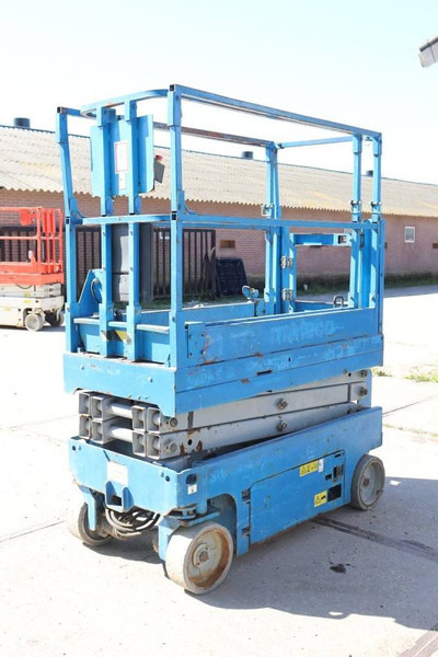 Genie GS1532 - Samohybná plošiny: obrázok 5 Genie GS1532 - Samohybná plošiny: obrázok 5