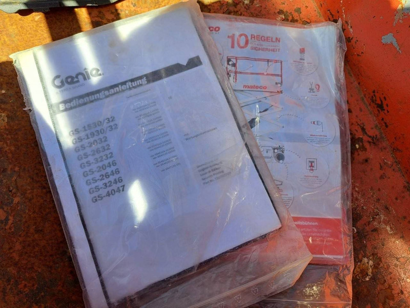 Genie GS1532 - Samohybná plošiny: obrázok 4 Genie GS1532 - Samohybná plošiny: obrázok 4