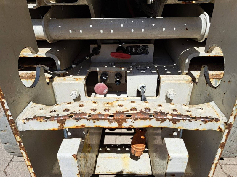 Genie GS2032 - Samohybná plošiny: obrázok 5 Genie GS2032 - Samohybná plošiny: obrázok 5