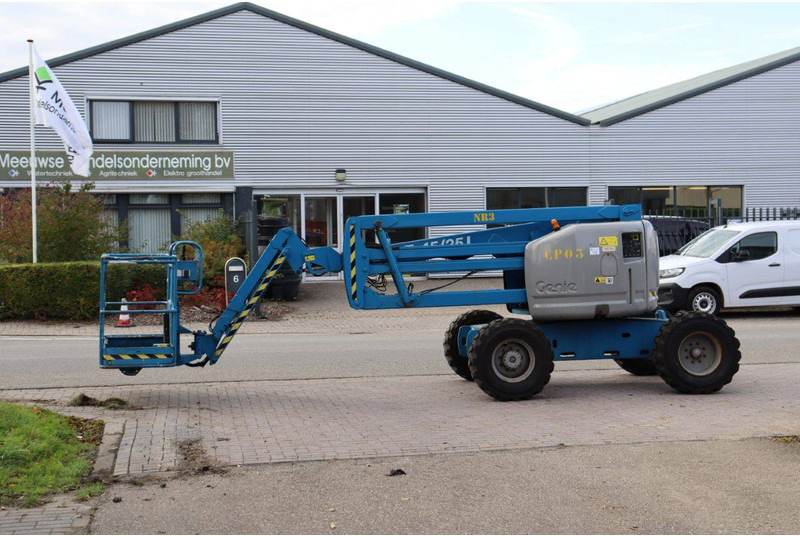 Genie Z-45/25J - Kĺbová pracovná plošina: obrázok 1 Genie Z-45/25J - Kĺbová pracovná plošina: obrázok 1