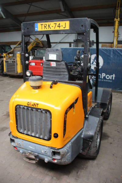 Giant V452T HD - Kolesový nakladač: obrázok 5 Giant V452T HD - Kolesový nakladač: obrázok 5