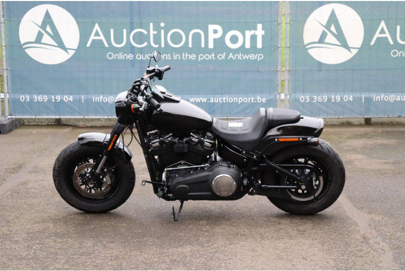 Harley-Davidson Fat Bob - Motocykel: obrázok 2 Harley-Davidson Fat Bob - Motocykel: obrázok 2