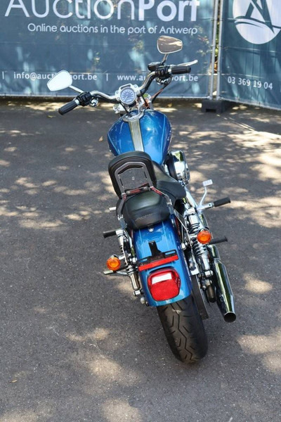 Harley-Davidson Sporster XL1200 Custom - Motocykel: obrázok 5 Harley-Davidson Sporster XL1200 Custom - Motocykel: obrázok 5