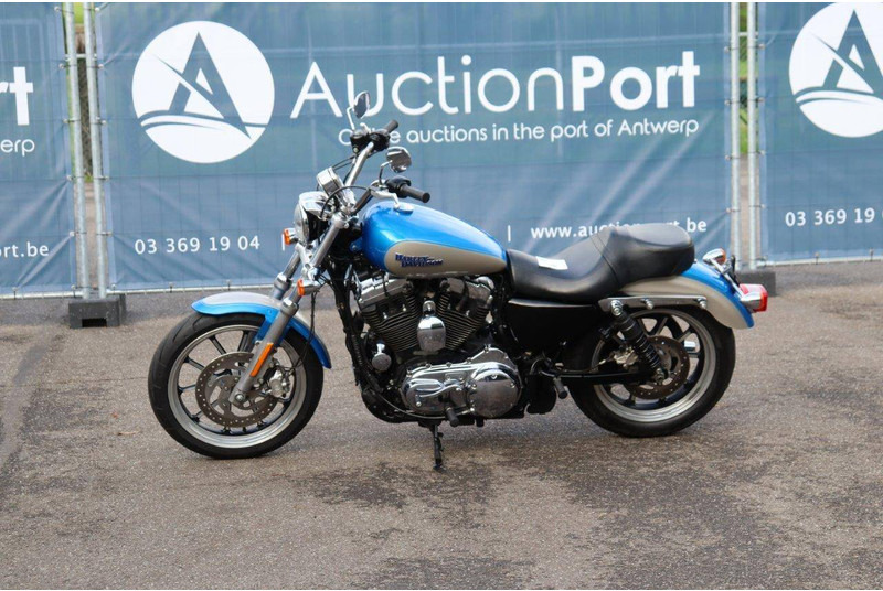 Harley-Davidson Sporster XL1200 Super Low - Motocykel: obrázok 1 Harley-Davidson Sporster XL1200 Super Low - Motocykel: obrázok 1