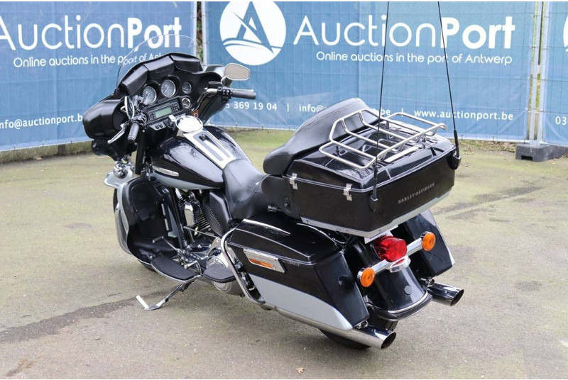 Harley-Davidson Ultra Classic - Motocykel: obrázok 4 Harley-Davidson Ultra Classic - Motocykel: obrázok 4