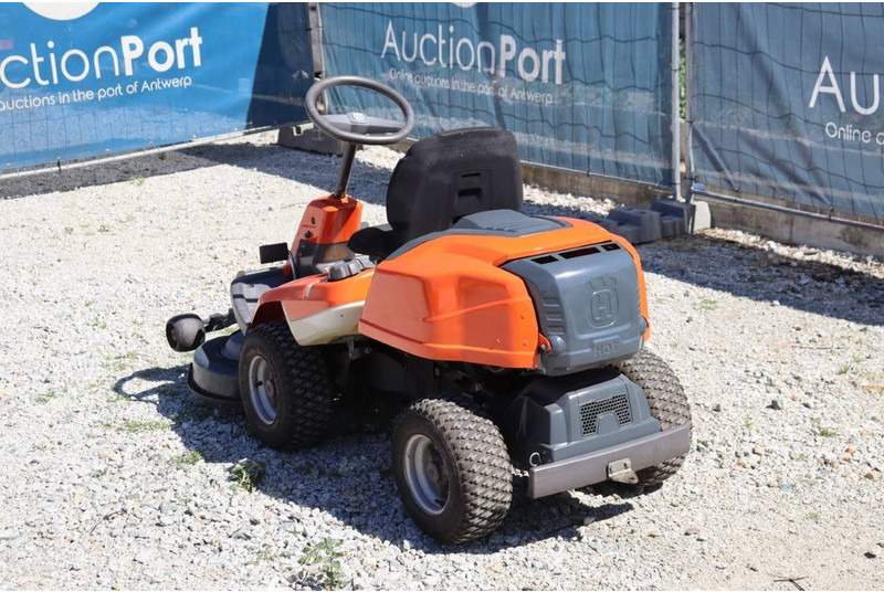 Husqvarna R213C - Záhradná kosačka: obrázok 4 Husqvarna R213C - Záhradná kosačka: obrázok 4