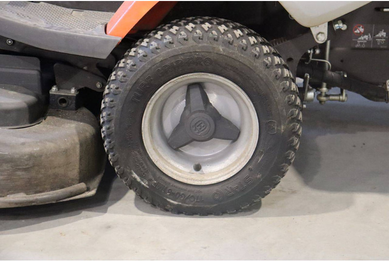 Záhradná kosačka Husqvarna R216TAWD: obrázok 12